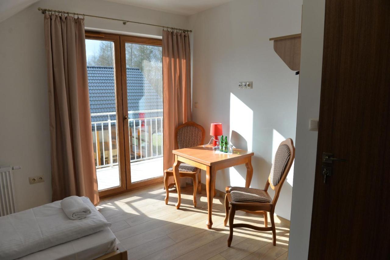 Lesny Dworek Snochowice Exterior foto