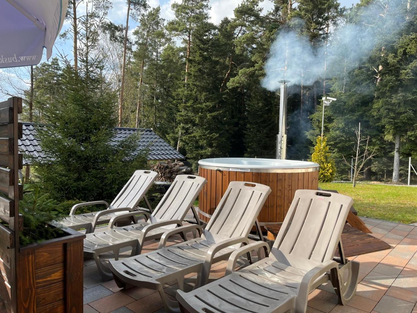 Lesny Dworek Snochowice Exterior foto